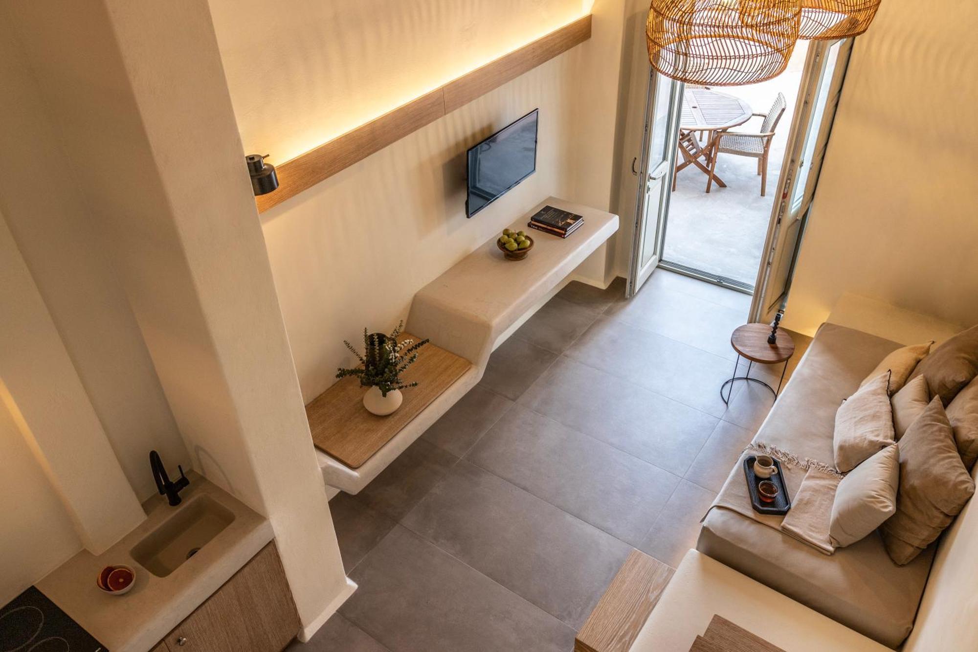 Frescoes Luxury Suites By Kb Hospitality Mesaria Buitenkant foto